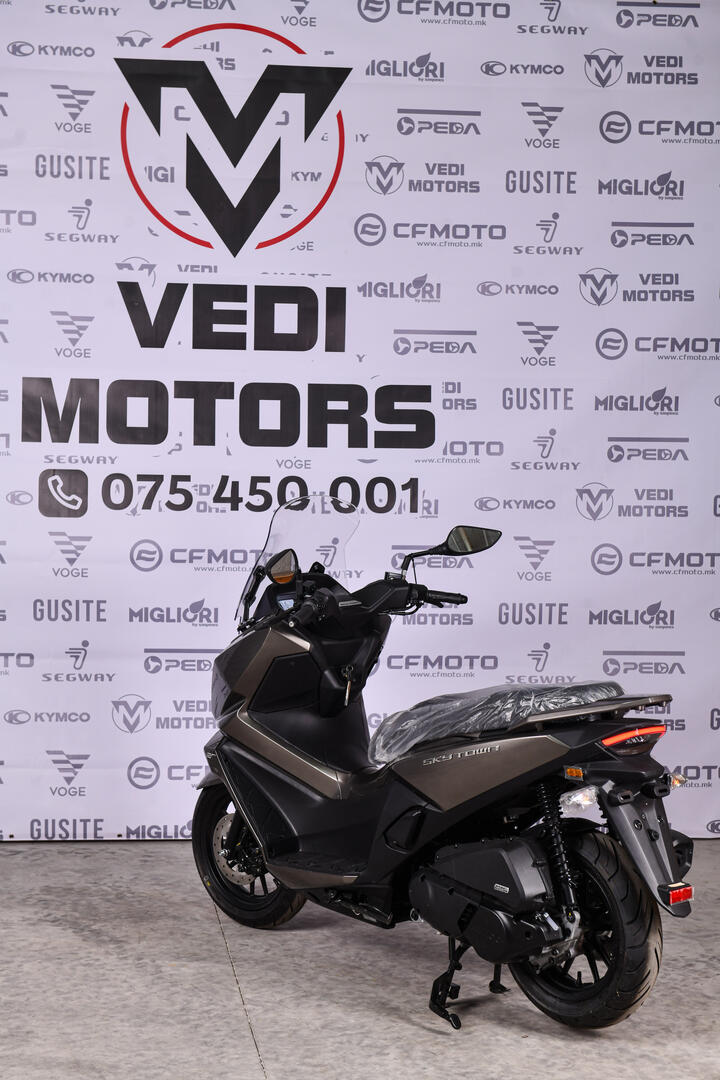 KYMCO SKY TOWN 125 - Image 2